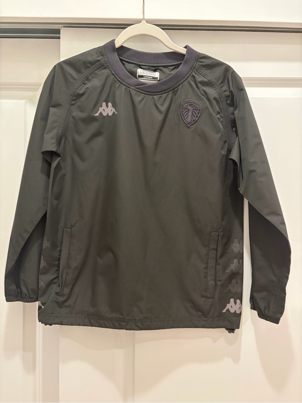 Kappa Black Leeds United Nylon Pullover